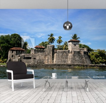 Picture of Castle of San Felipe next to Dulce river Guatemala
